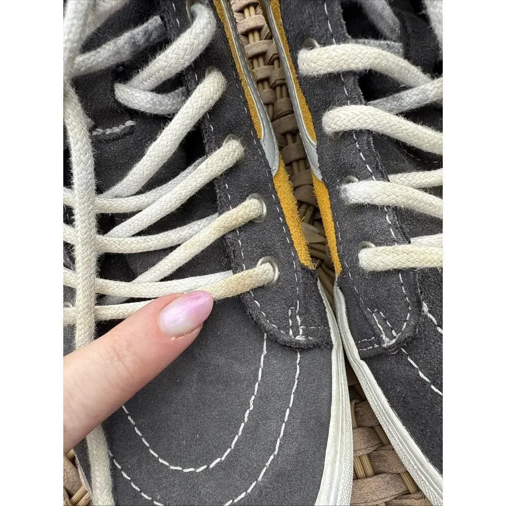 Vans Sk8 Hi Top MTE Juniors 7 Yellow Gray suede shoes Skate Shoes Sneakers